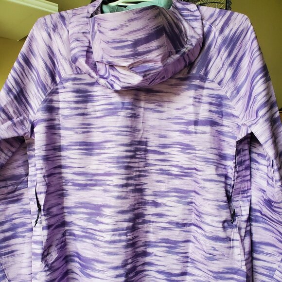 NWT Mountain Hardwear Women's Ozonic Jacket - Picture 3 of 6